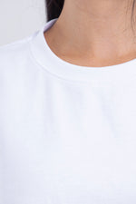Cargar imagen en el visor de la galería, Camiseta para ELLAS Alto Gramaje Regular- ¡Nuestra joya! WHITE BRIGHT