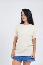 Cargar imagen en el visor de la galería, Camiseta para ELLAS Alto Gramaje Regular- ¡Nuestra joya! OFF WHITE