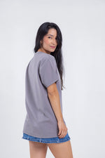 Cargar imagen en el visor de la galería, Camiseta para ELLAS Alto Gramaje Regular- ¡Nuestra joya! SLATE GREY
