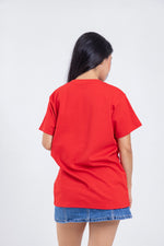 Cargar imagen en el visor de la galería, Camiseta para ELLAS Alto Gramaje Regular- ¡Nuestra joya! CLASSIC RED