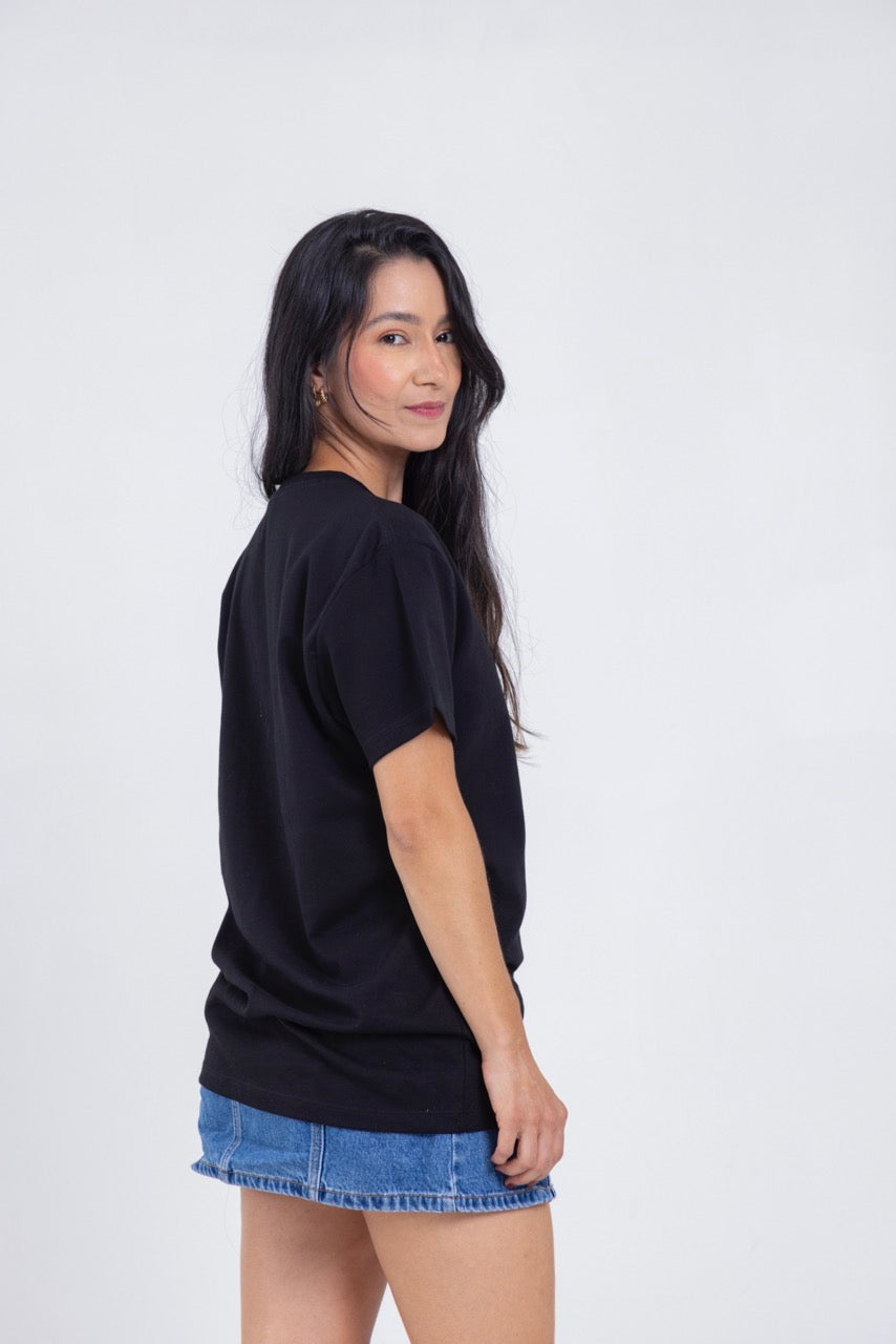 Camiseta para ELLAS Alto Gramaje Regular- ¡Nuestra joya! DEEP BLACK