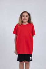 Cargar imagen en el visor de la galería, ¡Conoce la nueva Camiseta para niños y niñas! CLASSIC RED